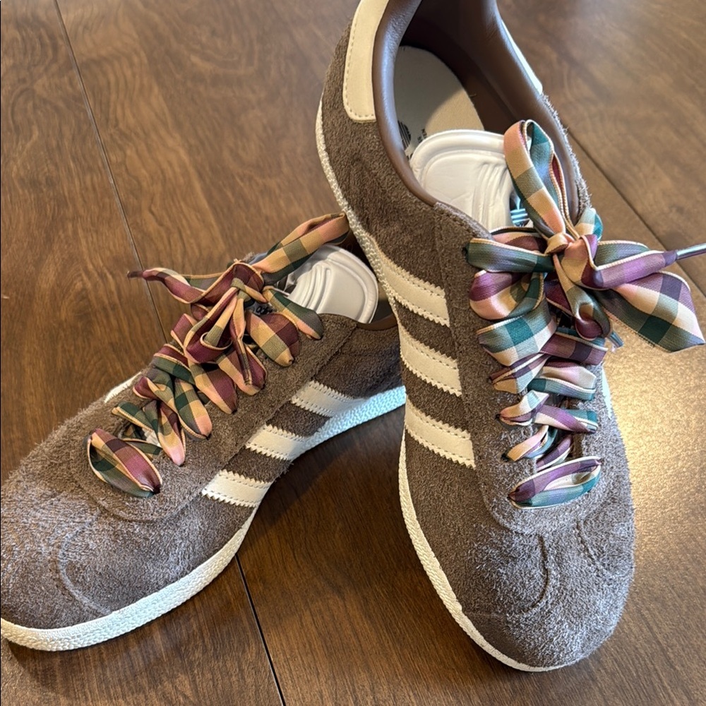 Adidas Gazelle Women's Brown Suede Sneakers